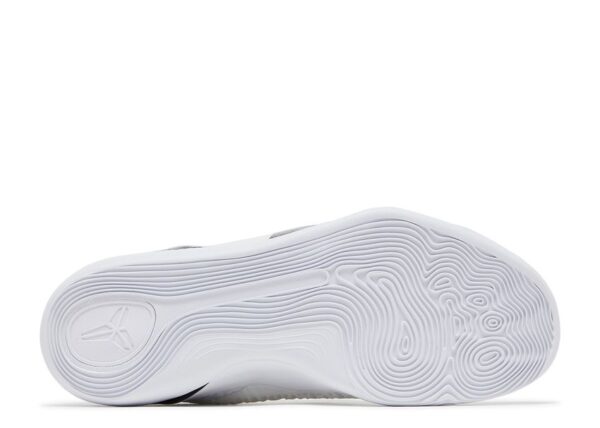 Nike Kobe 9 Elite Low Protro Halo – Image 4