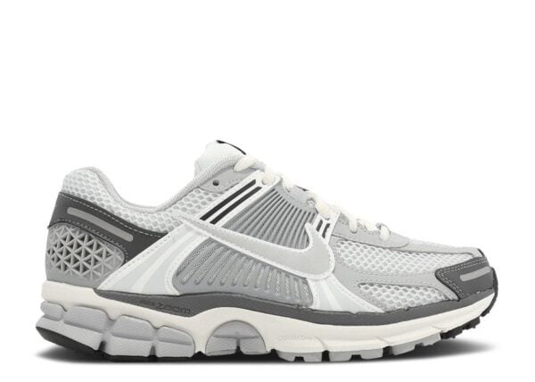 Nike-Vomero-5-Pure-Platinum-1.jpg