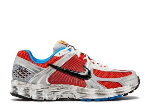 Nike-Zoom-Vomero-5-Gundam-1.jpg