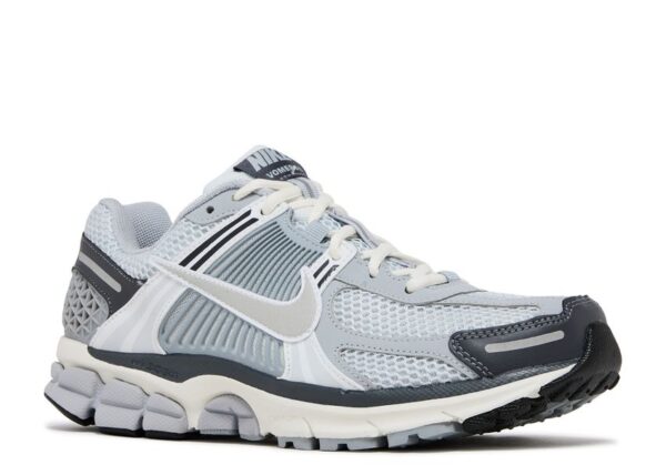Nike Zoom Vomero 5 Pure Platinum – Image 2