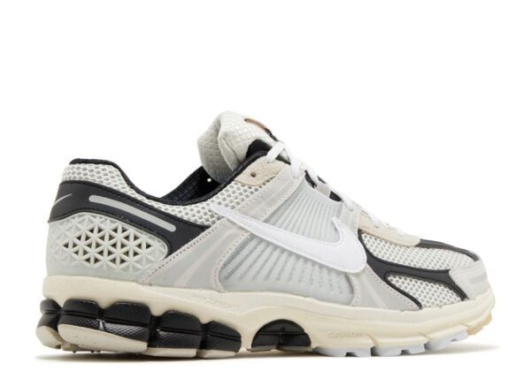 Nike Zoom Vomero 5 Supersonic Light Bone Black – Image 3