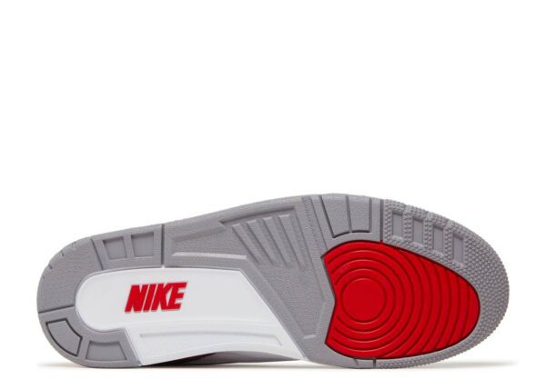 Air Jordan 3 Retro Fire Red – Image 4