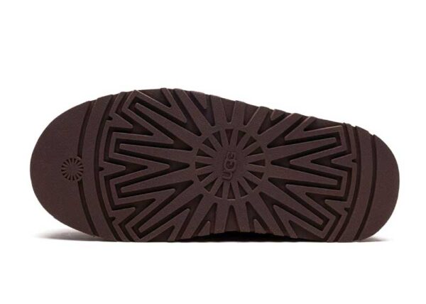 UGG Tazz Slipper Chocolate – Image 4