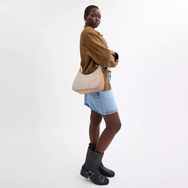 Sac hobo Teri en toile exclusive – Image 5
