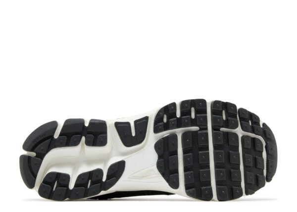 Nike Zoom Vomero 5 Sequoia – Image 4