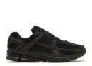 nike-zoom-vomero-5-triple-black-1.jpg