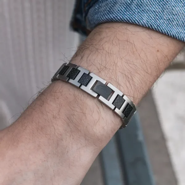 Bracelet Metropole "L" en Acier Noir & Gris - 2040418, Longueur ajustable de 13 cm à 19 cm Noir & gris – Image 3