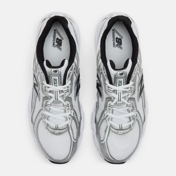 740 chaussures Blanc avec Argent Métallisé et Noir – Image 5